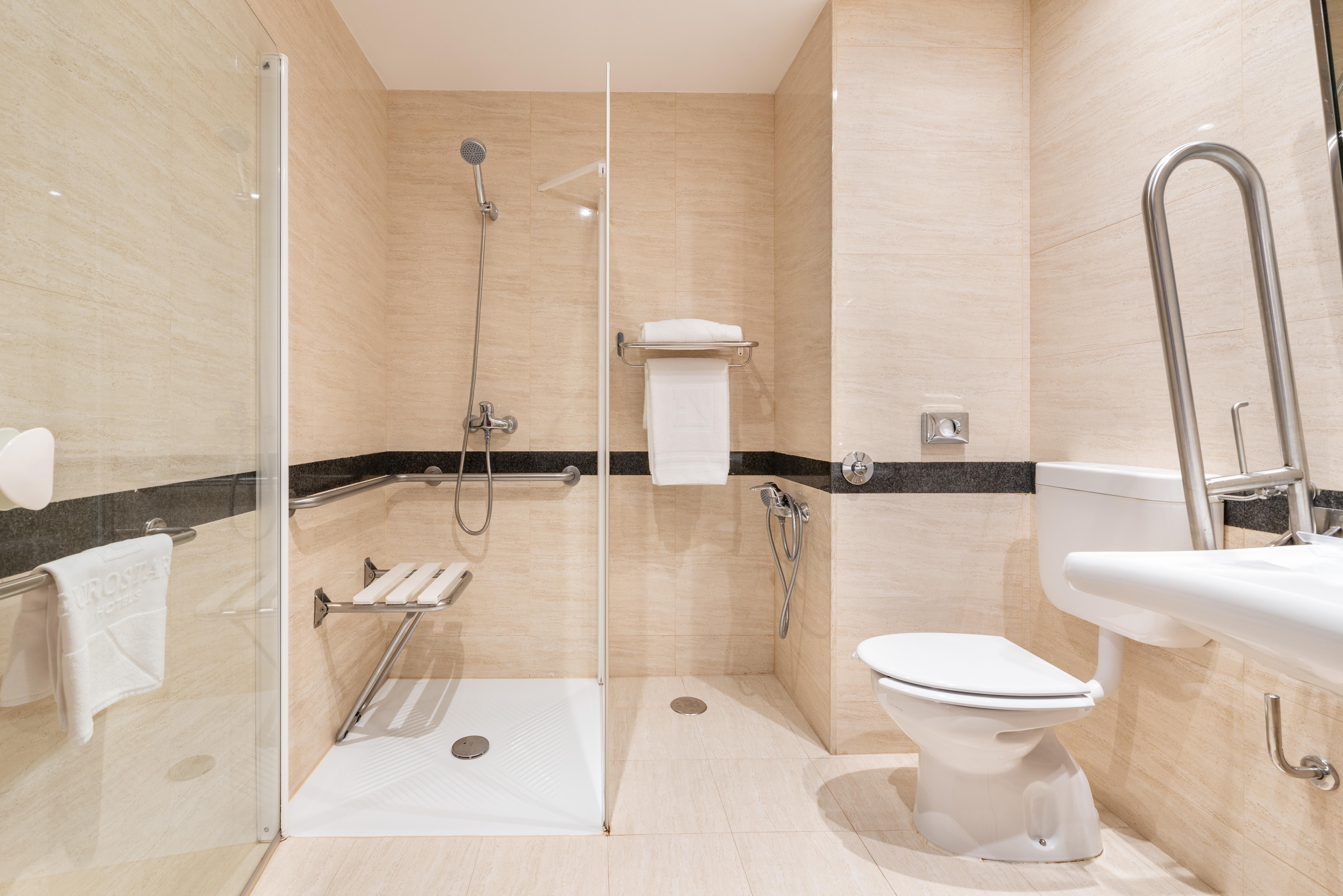 Eurostars San Lazaro Hotel Santiago de Compostela Ngoại thất bức ảnh